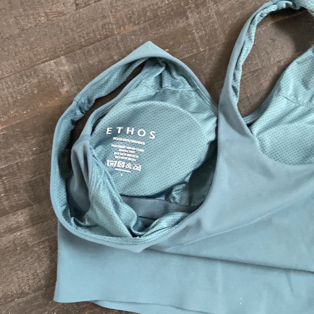 ETHOS leggings and top set - Picture 4 of 9